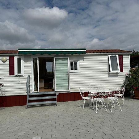 Апартаменты Mobilheim Tinyhouse Gallmersgarten Экстерьер фото